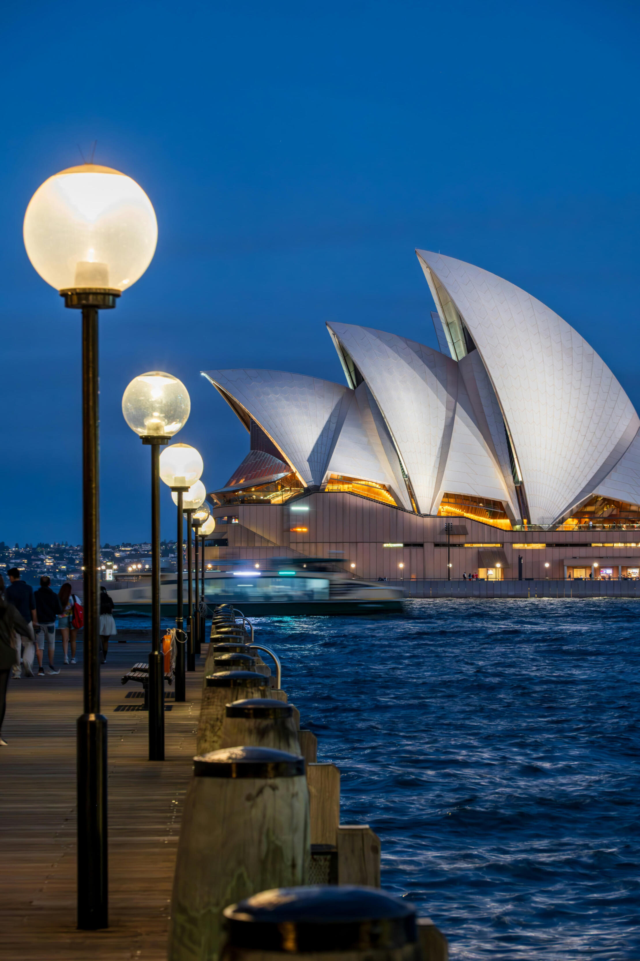Derecho australiano en españo Ópera de Sídney representando información sobre derecho australiano en español